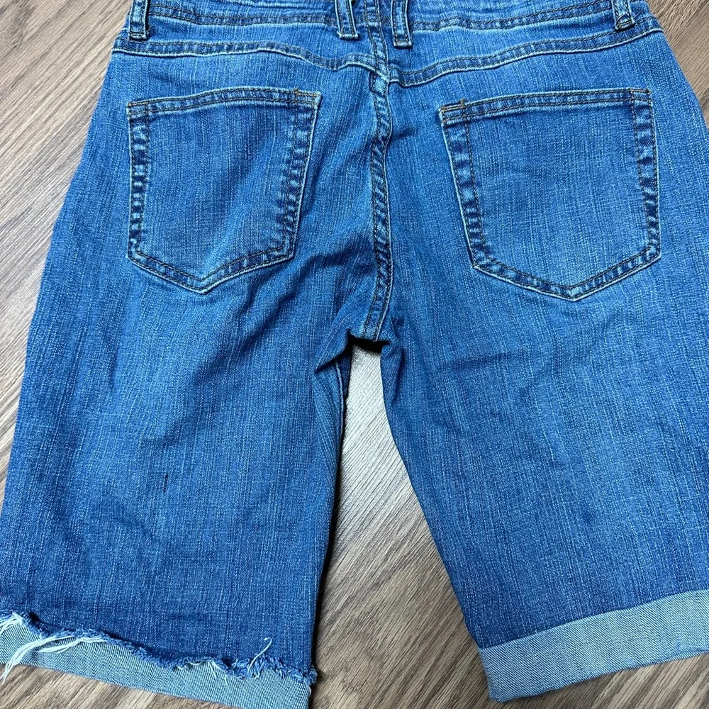 Edikted Jorts - Picture 3 of 7